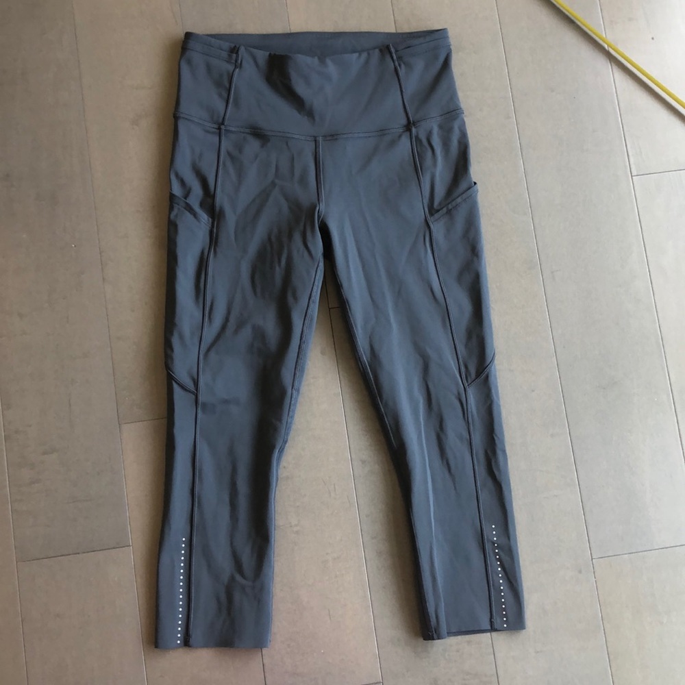 Lululemon capris